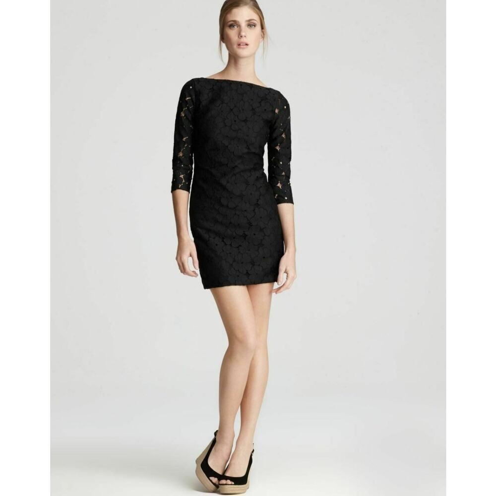 Diane Von Furstenberg Sarita Flower Lace Dress - Size 8 - NWT